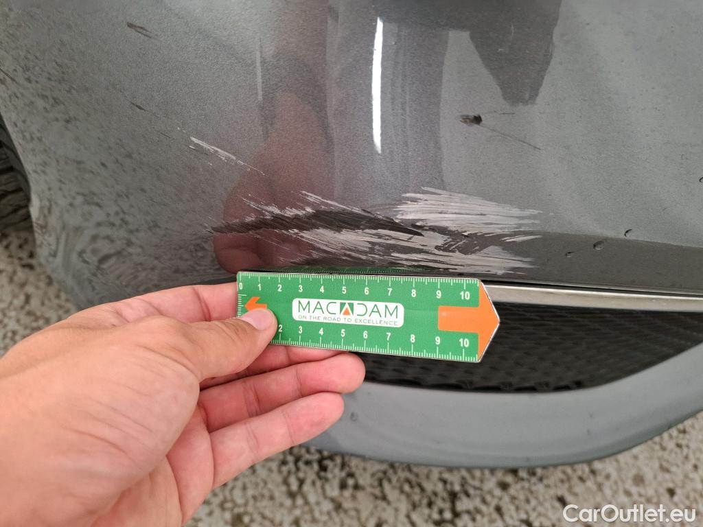 Mercedes  E-Klasse MERCEDES-BENZ Classe E Berline / 2016 / 4P / Berline E 200 d Avantgarde Line BA9 #16