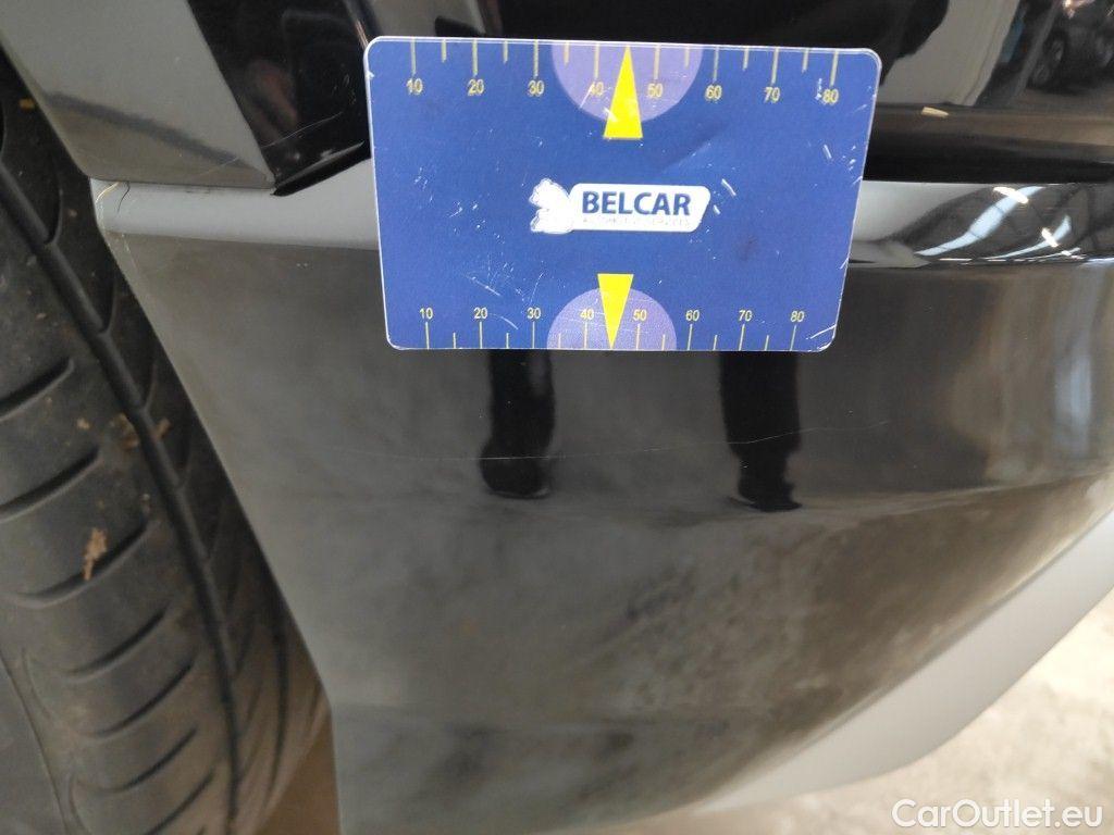 Audi  Q2 Audi  1.6 30 TDI 85kW 5d #48