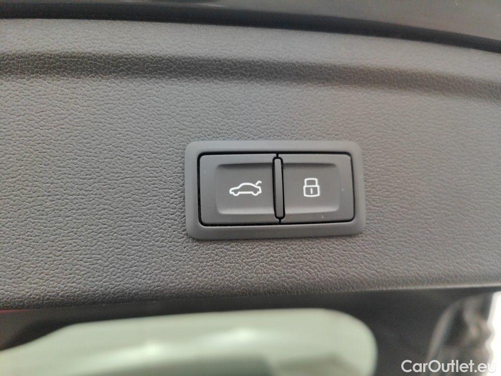 Audi  A3 Audi  Sportback 2.0 35 TDi 110kW S tronic Advanced 5d #54