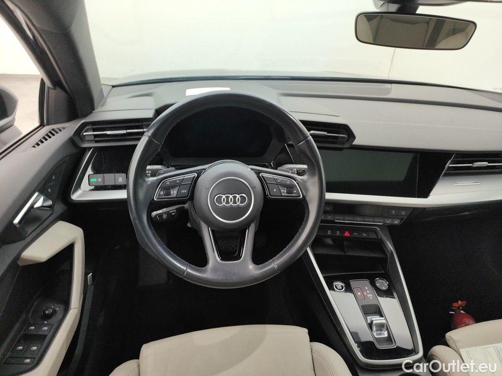 Audi  A3 Audi  Sportback 2.0 35 TDi 110kW S tronic Advanced 5d #9