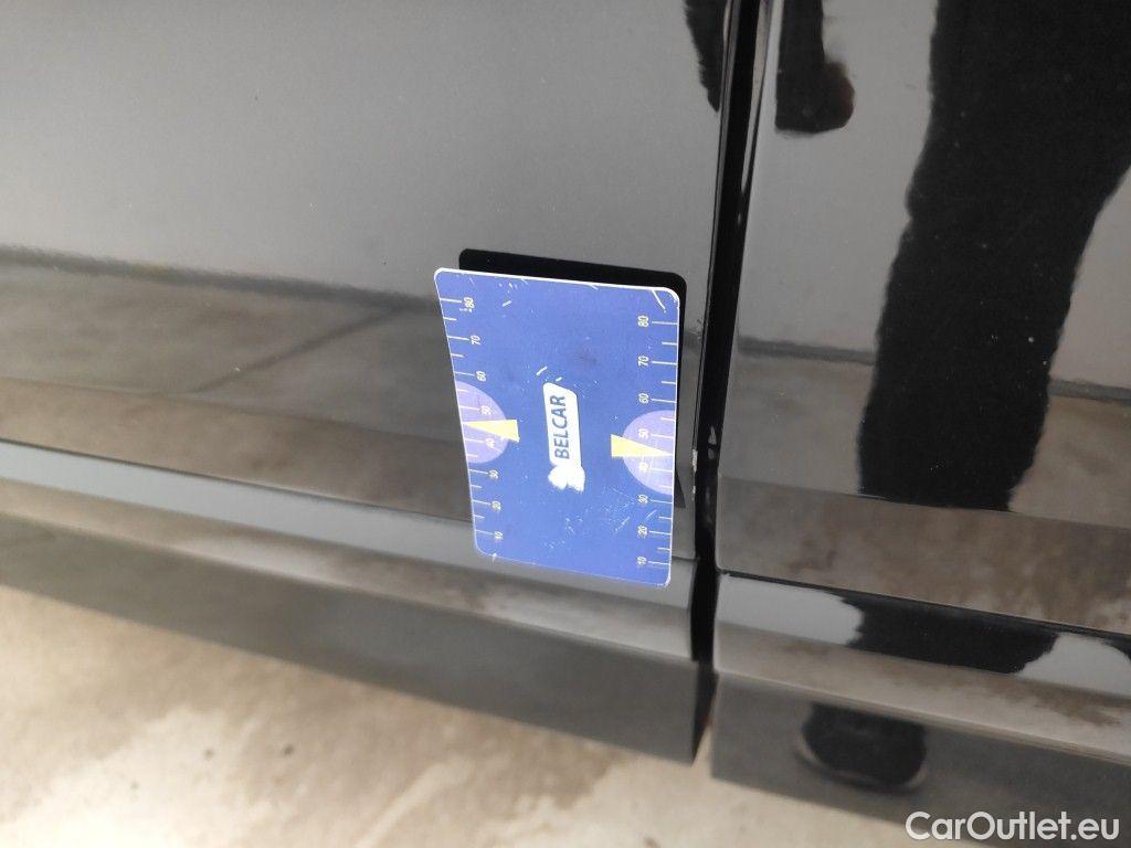 Audi  Q2 Audi  1.6 30 TDI 85kW 5d #24