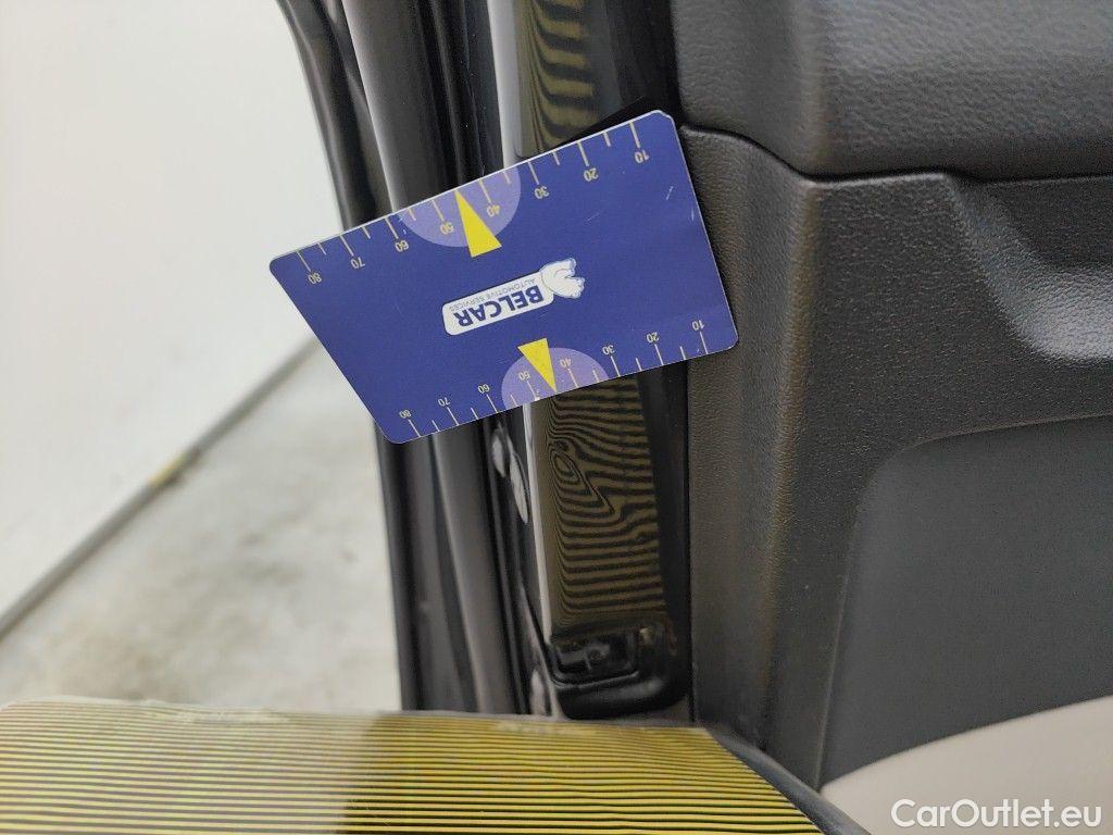 Audi  A3 Audi  Sportback 2.0 35 TDi 110kW S tronic Advanced 5d #66