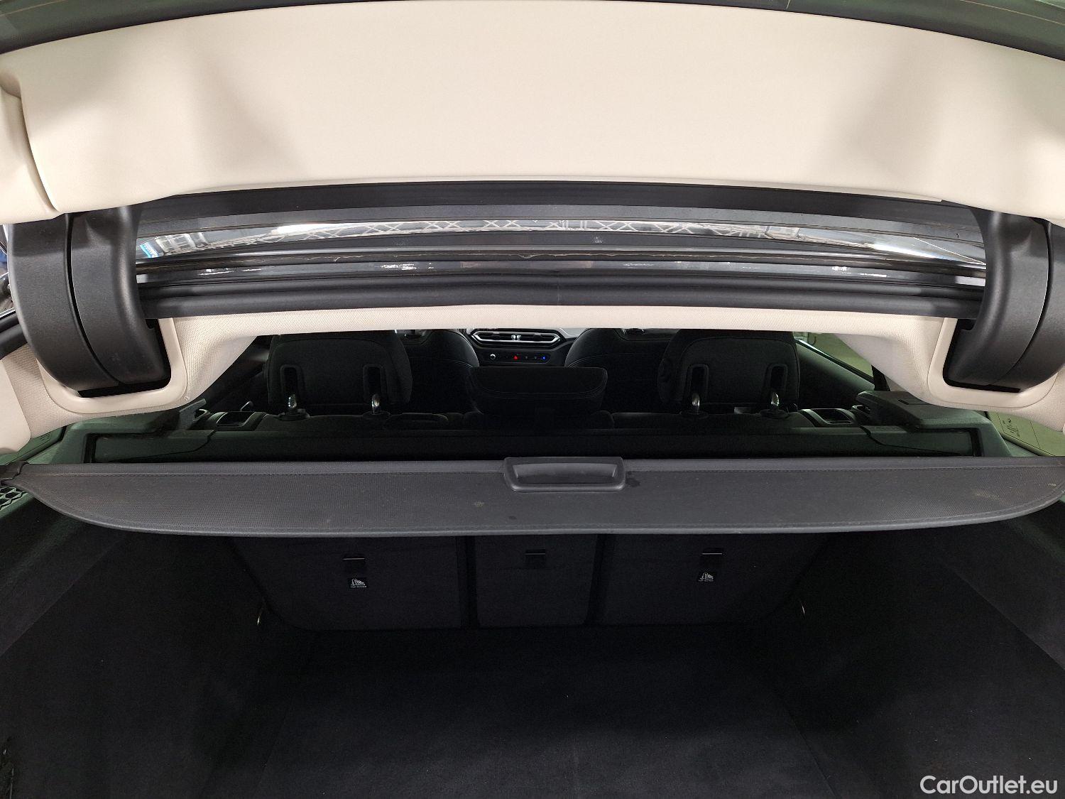  Bmw  Serie 3 BMW, 3-serie Touring '18, BMW 3 Reeks Touring 318dA (100 kW) 5d #11