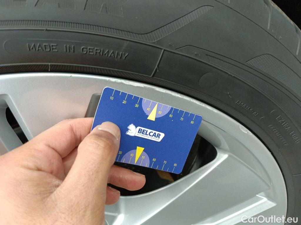 Audi  Q4 E-Tron Audi  40 e-tron S Line 5d #85