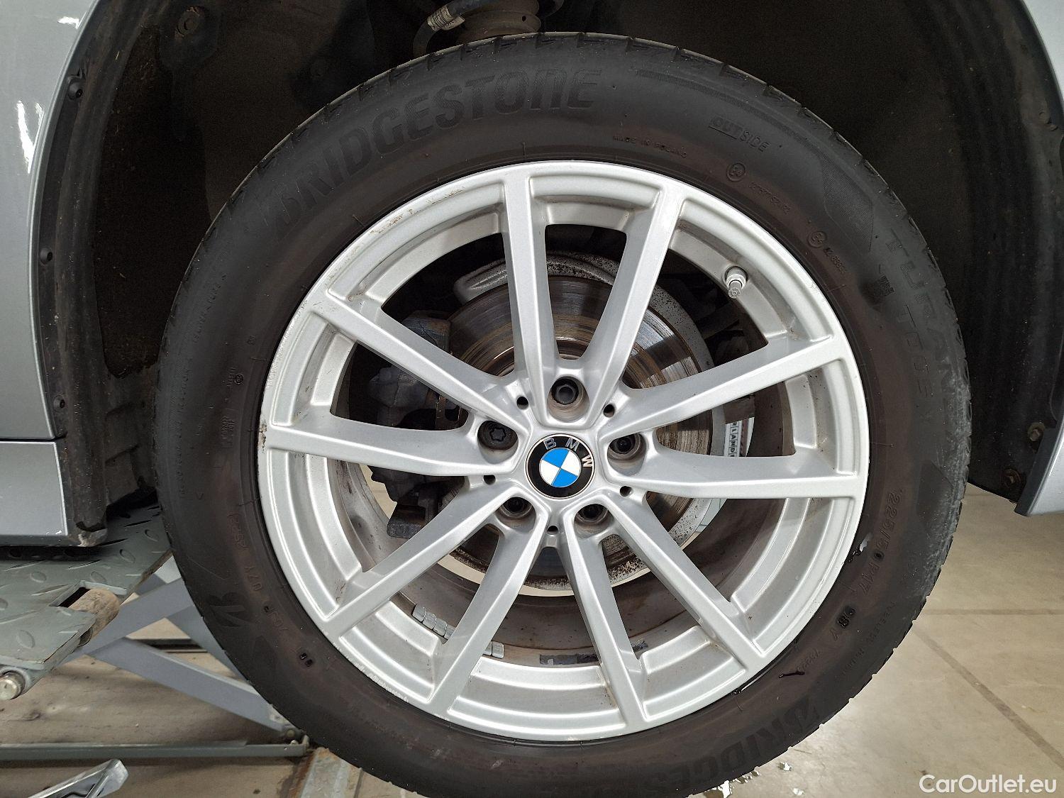  Bmw  Serie 3 BMW, 3-serie Touring '18, BMW 3 Reeks Touring 318dA (100 kW) 5d #1