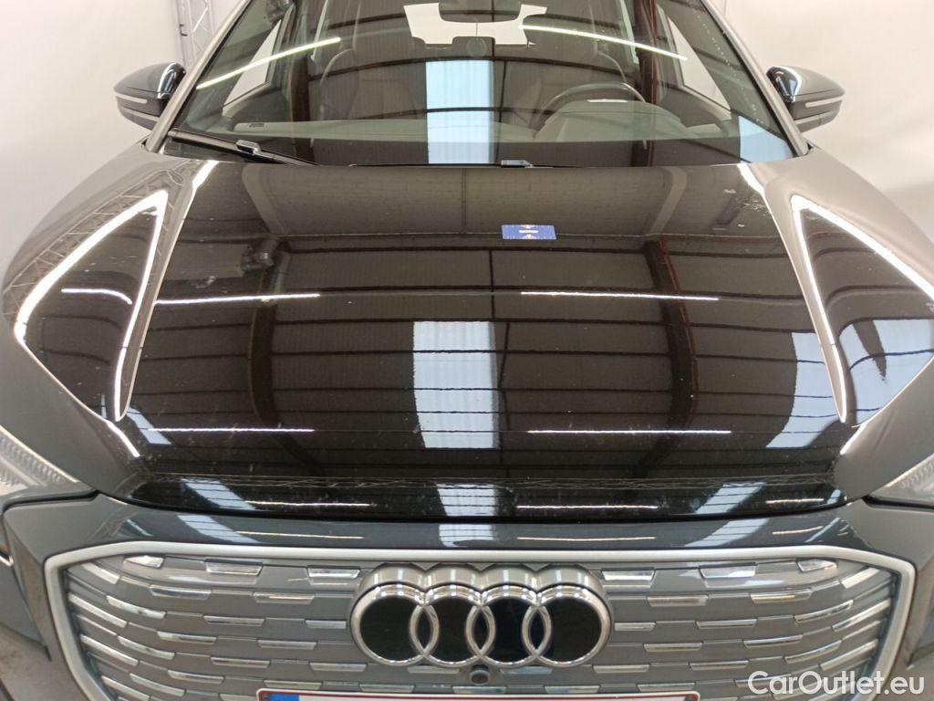 Audi  Q4 E-Tron Audi  40 e-tron S Line 5d #40