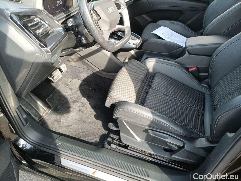 Audi  Q4 E-Tron Audi  40 e-tron S Line 5d #102