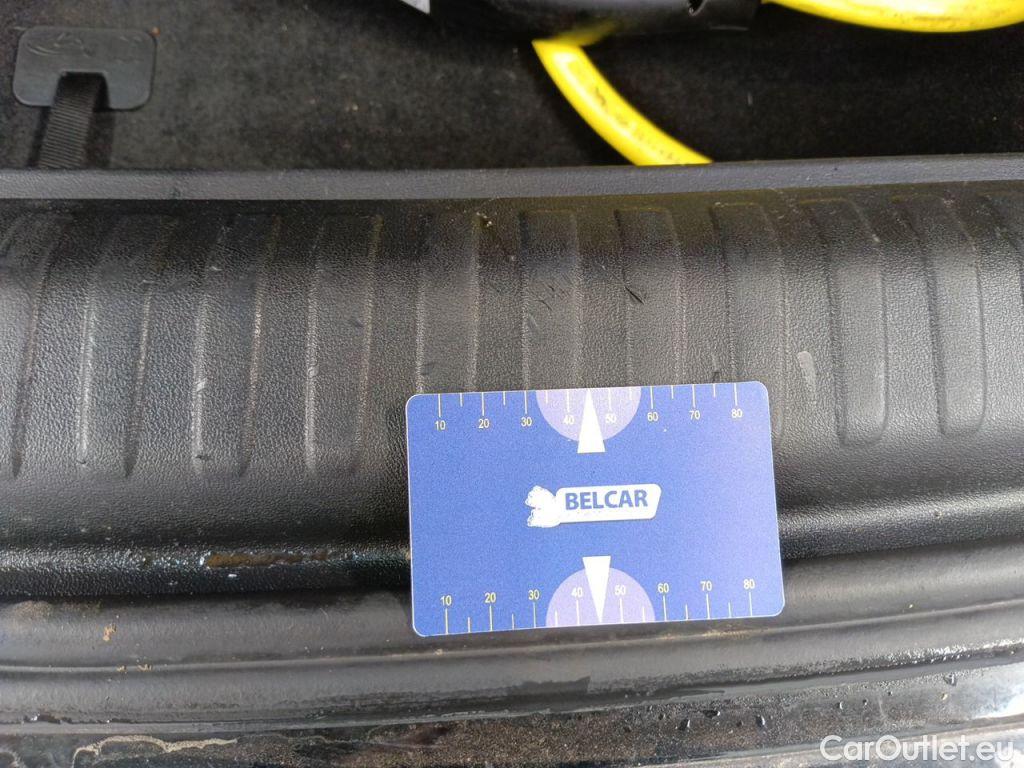 Audi  Q4 E-Tron Audi  40 e-tron S Line 5d #98