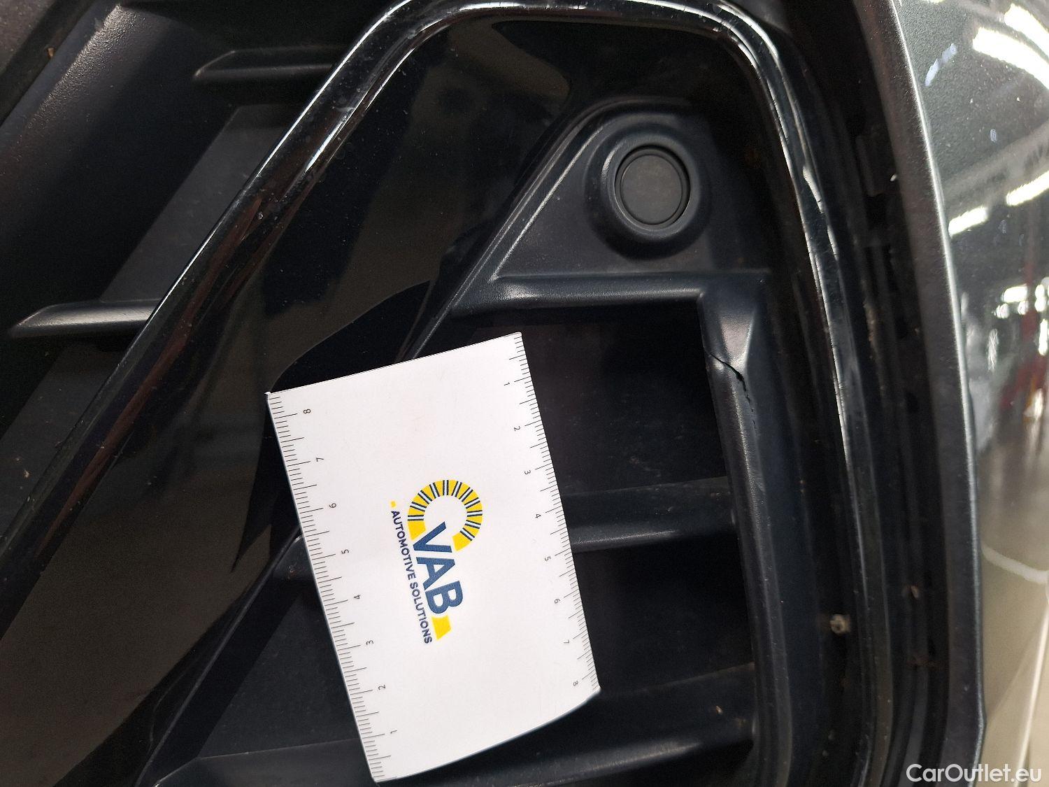  Audi  Q3 Audi,  SB '19, Audi  Sportback 35 TDI S tronic S Line Business  #2