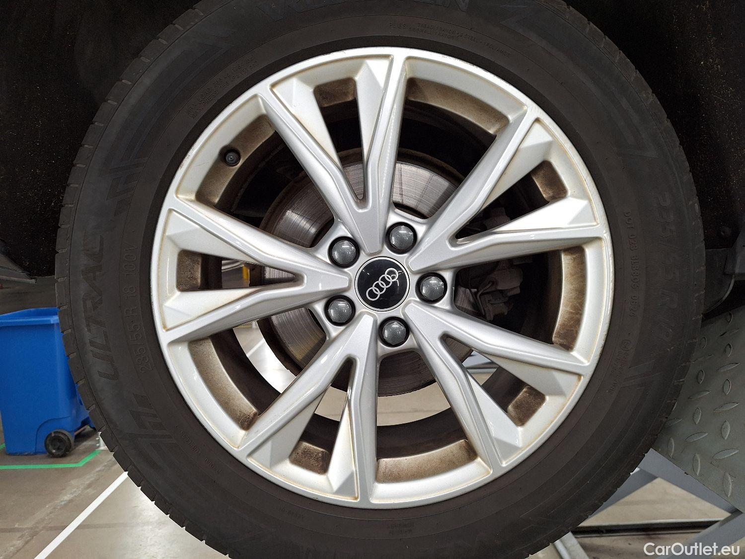  Audi  Q3 Audi,  SB '19, Audi  Sportback 35 TDI S tronic S Line Business  #3