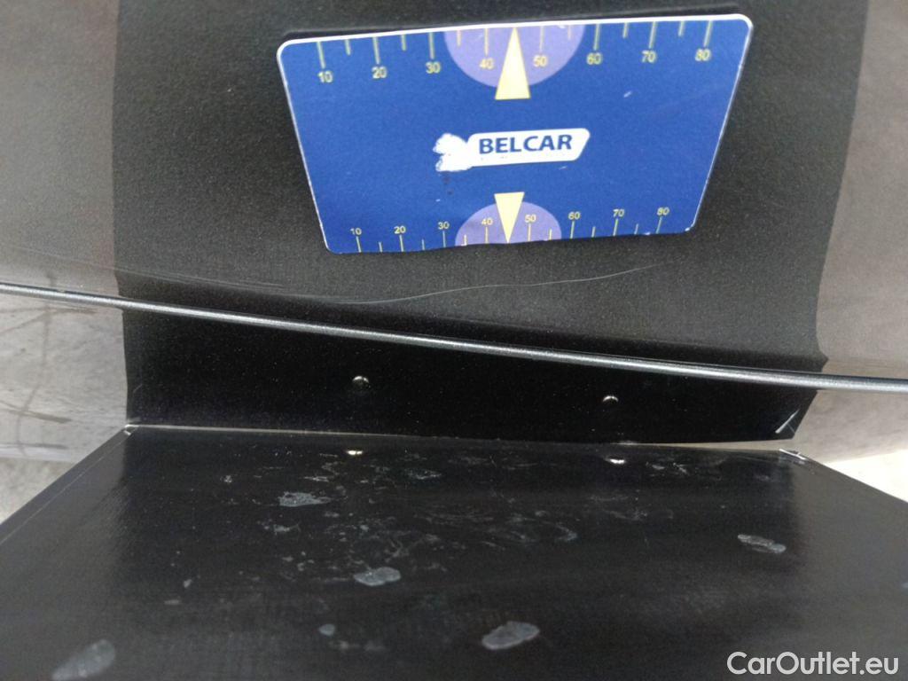 Ford  Mondeo Ford  Clipper 2.0 HEV 140kW Aut. Titanium HEV 5d #52