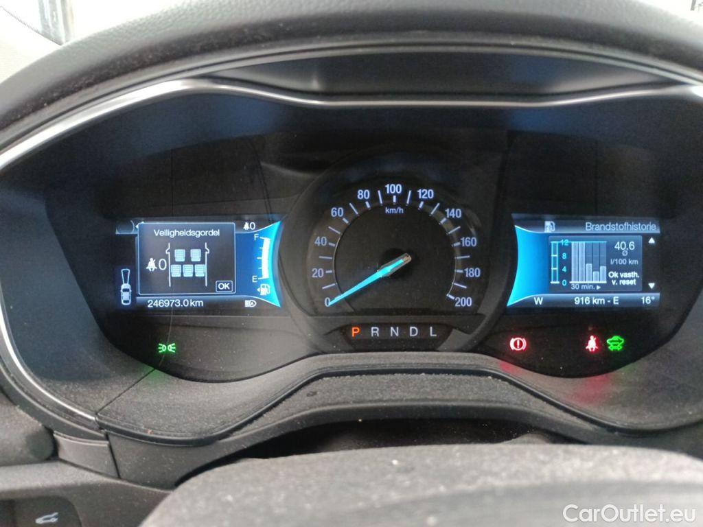 Ford  Mondeo Ford  Clipper 2.0 HEV 140kW Aut. Titanium HEV 5d #6