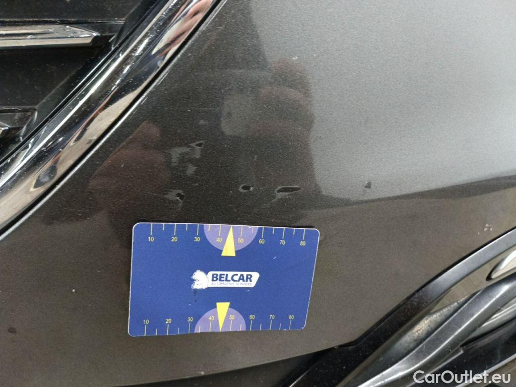 Ford  Mondeo Ford  Clipper 2.0 HEV 140kW Aut. Titanium HEV 5d #37