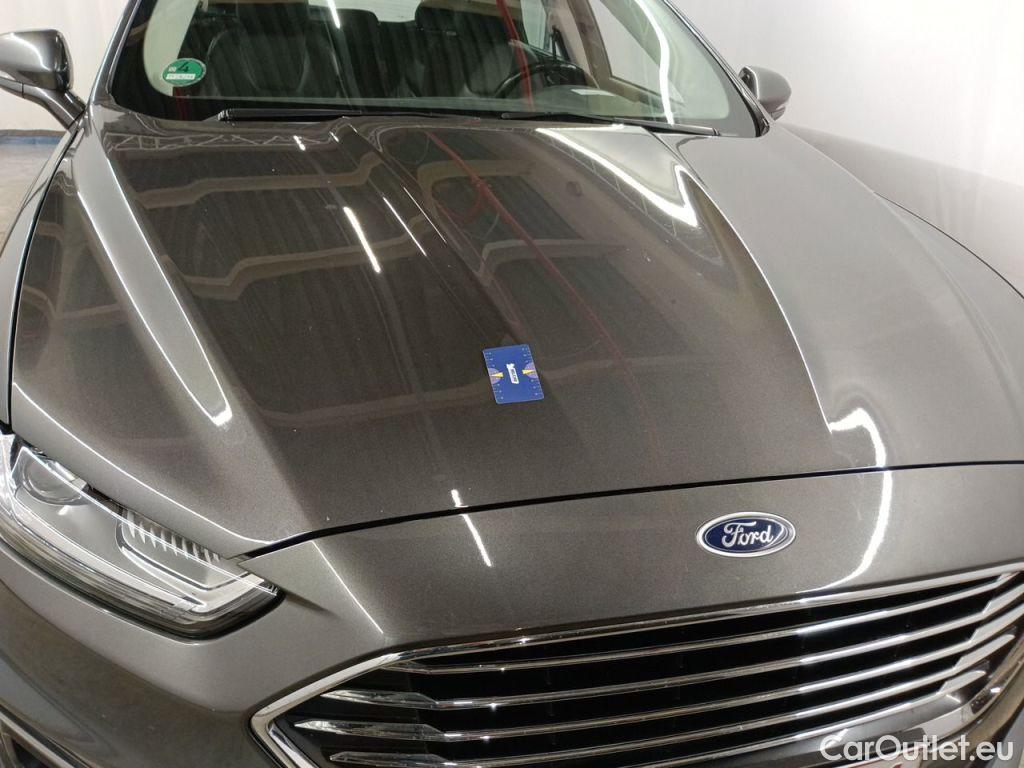 Ford  Mondeo Ford  Clipper 2.0 HEV 140kW Aut. Titanium HEV 5d #40