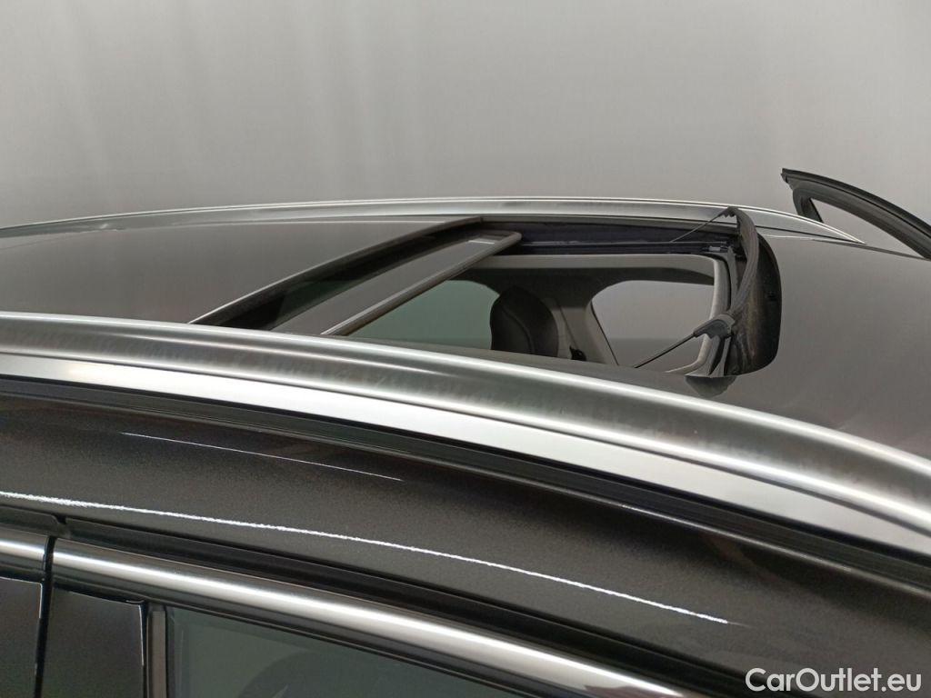 Ford  Mondeo Ford  Clipper 2.0 HEV 140kW Aut. Titanium HEV 5d #19