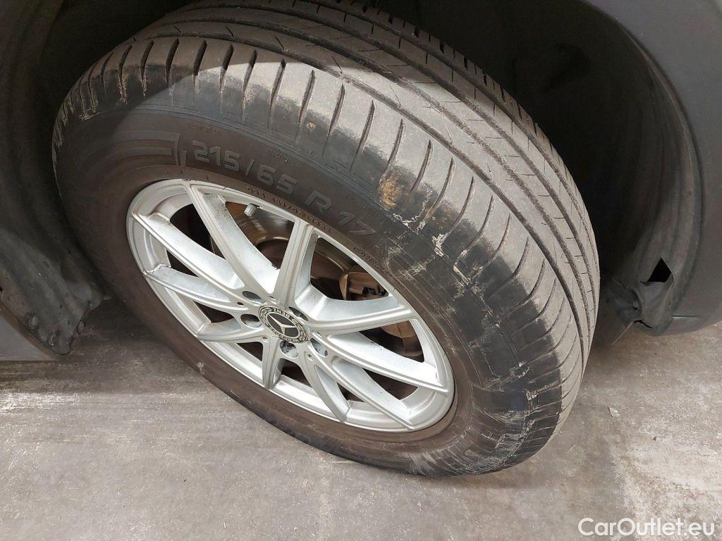 Mercedes  GLB Mercedes-Benz   180 d Business Solution 5d #18