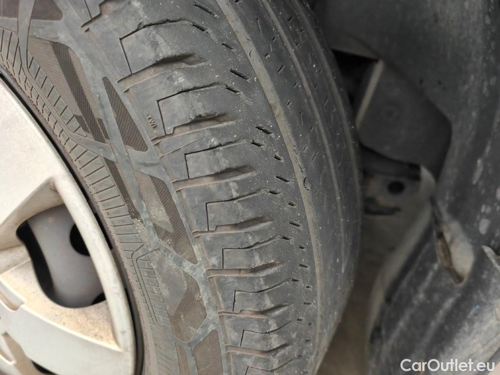 Opel  Movano Opel  2.3 Turbo D 99kW L2H2 3.3T 4d #16