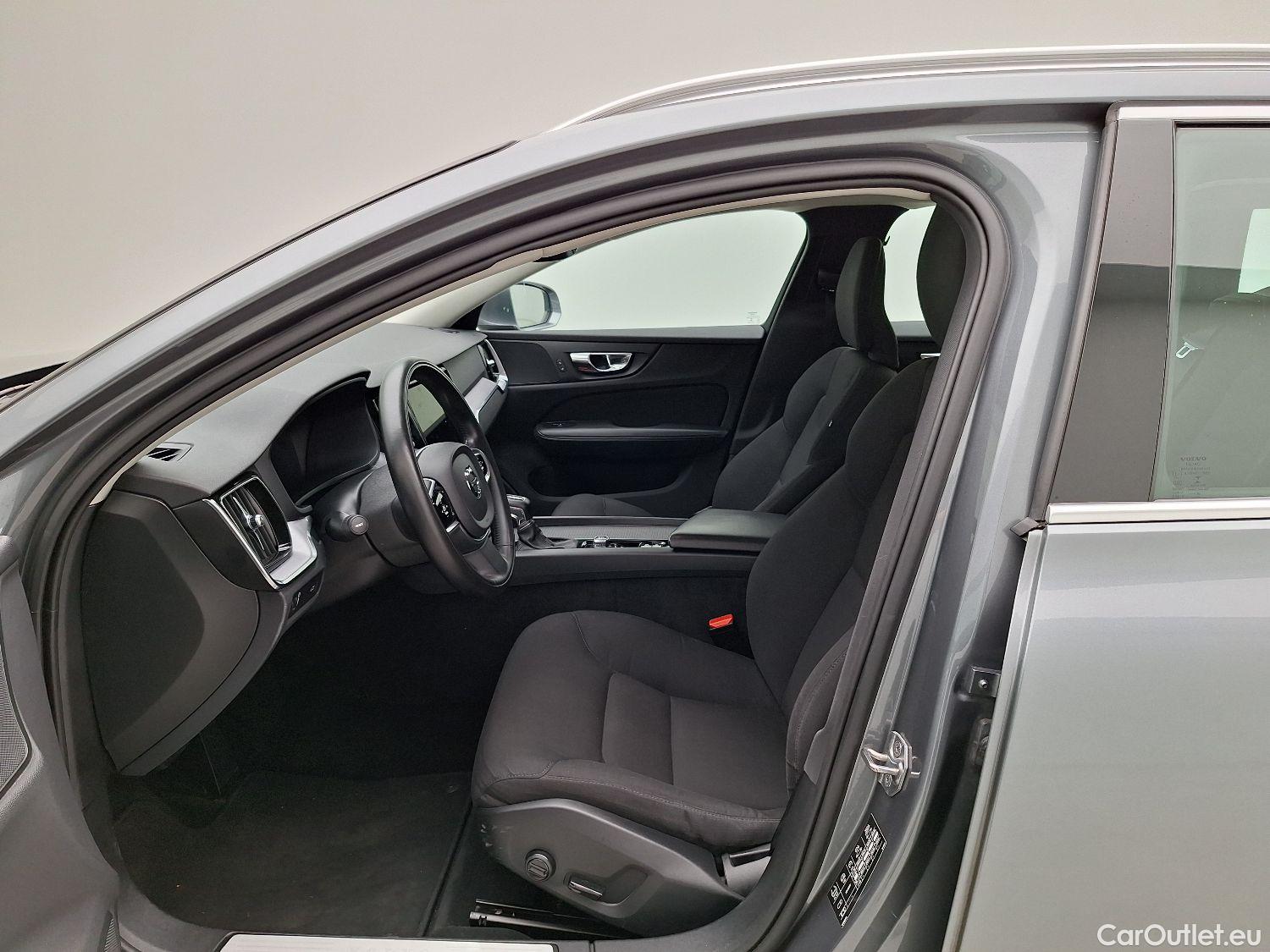 Volvo  V60 Volvo,  '18, Volvo  D3 Geartronic Momentum Pro 5d #3