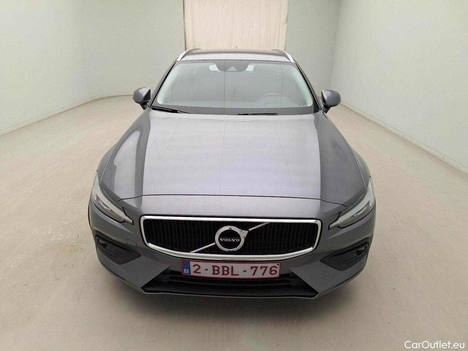 Volvo  V60 Volvo,  '18, Volvo  D3 Geartronic Momentum Pro 5d #1