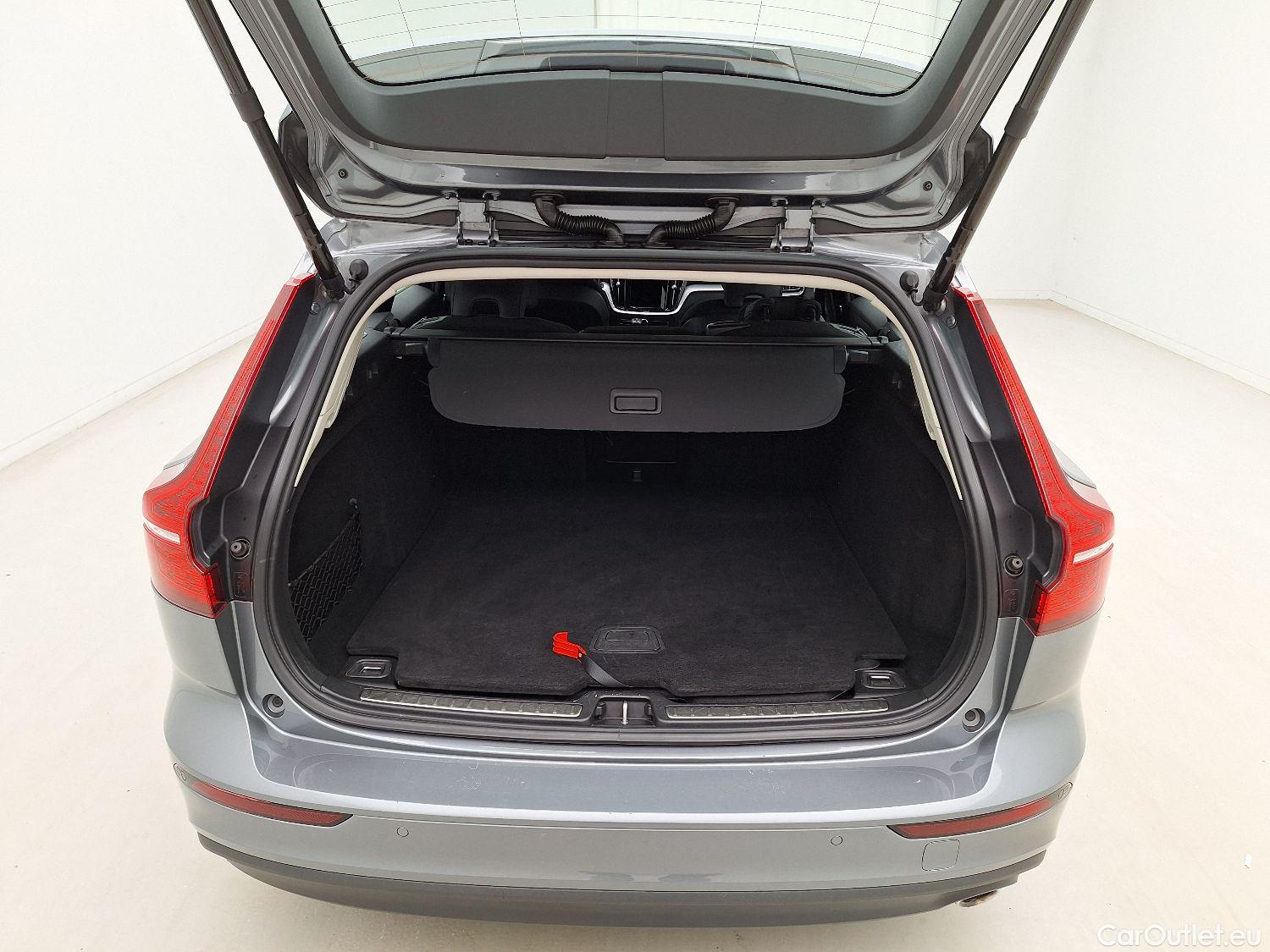 Volvo  V60 Volvo,  '18, Volvo  D3 Geartronic Momentum Pro 5d #7