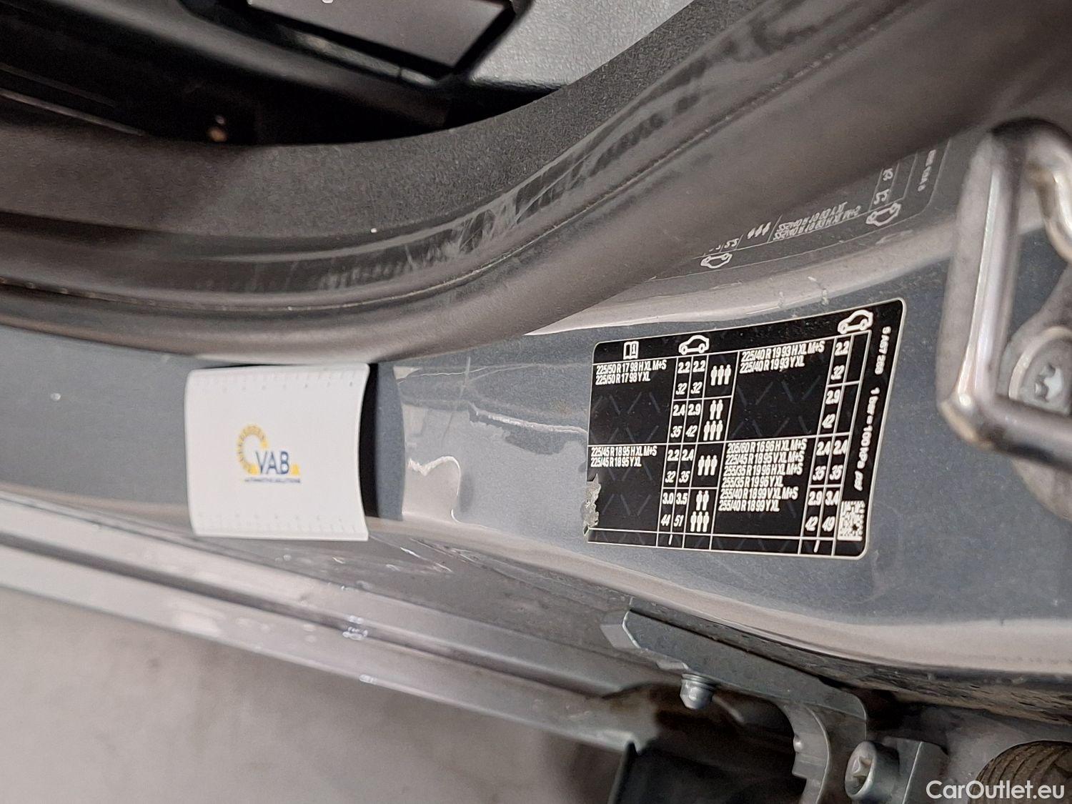  Bmw  Serie 3 BMW, 3-serie Touring '18, BMW 3 Reeks Touring 318dA (100 kW) 5d #27