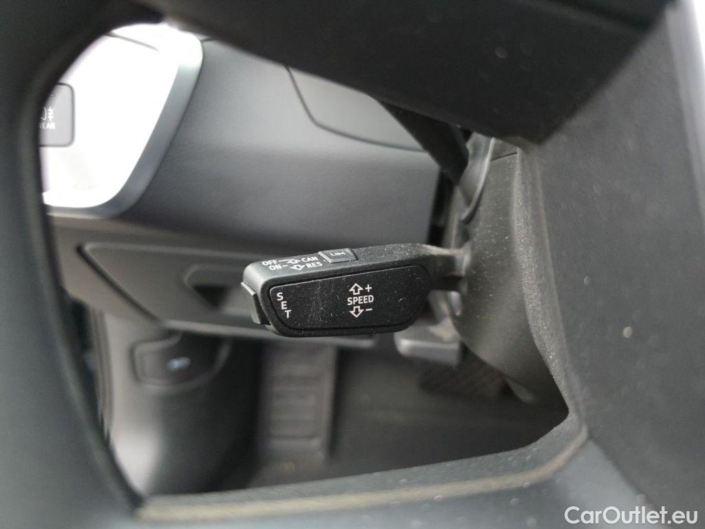 Audi  A6 Audi  Avant Business Edition 35 TDI S tronic 5d #31