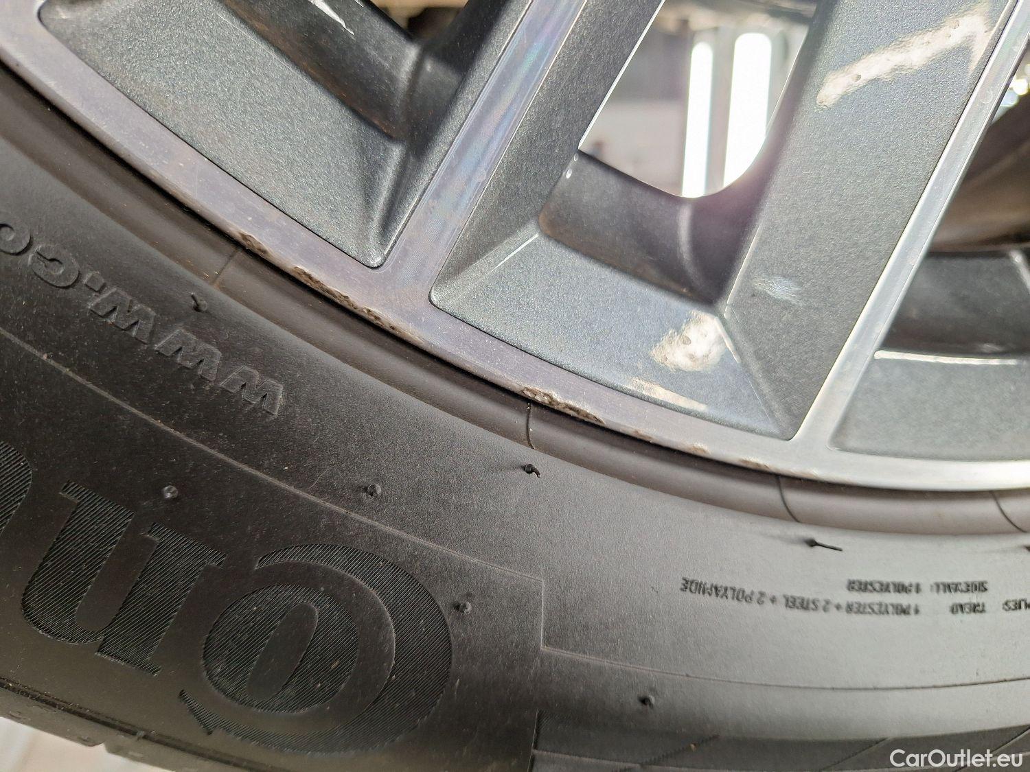  Audi  Q3 Audi,  SB '19 PHEV, Audi  Sportback 45 TFSI e S tronic S Line 5d #3