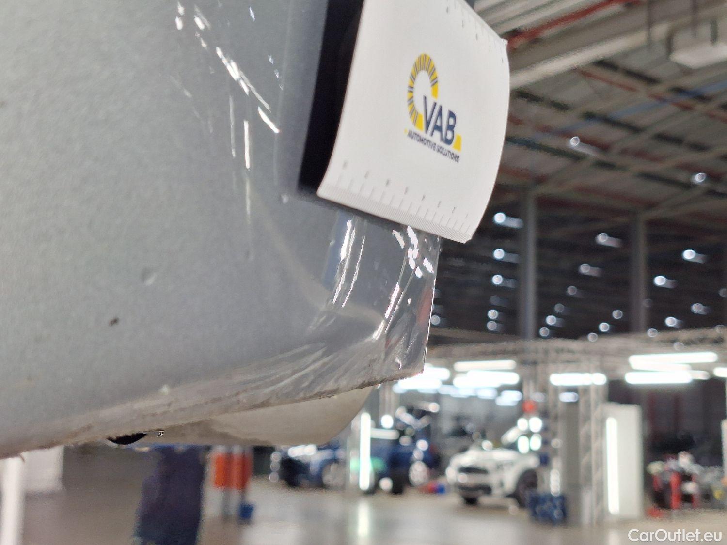  Bmw  Serie 3 BMW, 3-serie Touring '18, BMW 3 Reeks Touring 318dA (100 kW) 5d #19