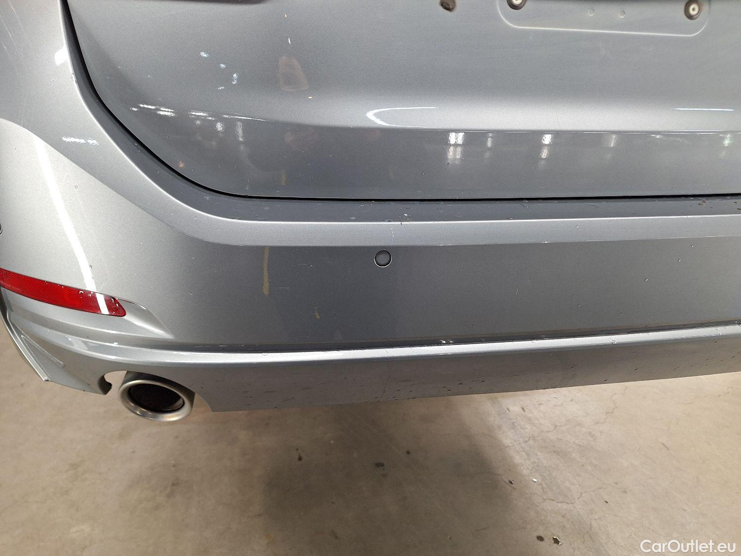  Bmw  Serie 3 BMW, 3-serie Touring '18, BMW 3 Reeks Touring 318dA (100 kW) 5d #14