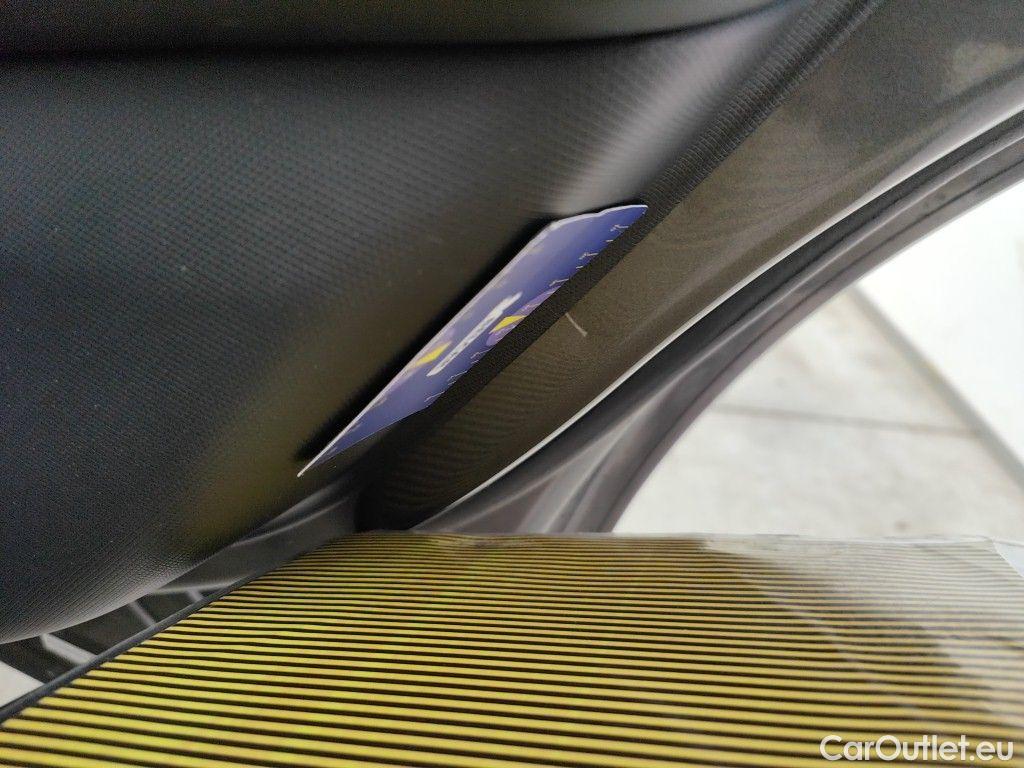 Ford  Mustang FORD  MACH-E 99 kWh Extended Range AWD 5d #66