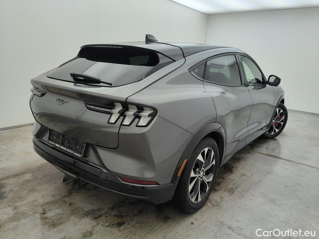 Ford  Mustang FORD  MACH-E 99 kWh Extended Range AWD 5d #2