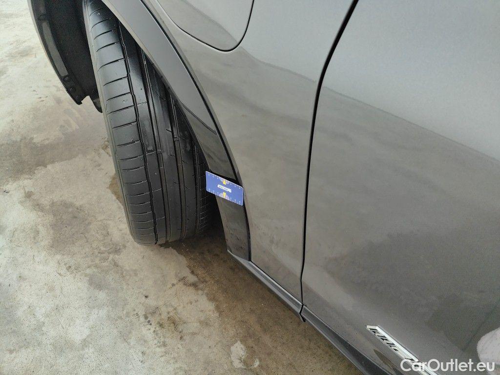 Ford  Mustang FORD  MACH-E 99 kWh Extended Range AWD 5d #21