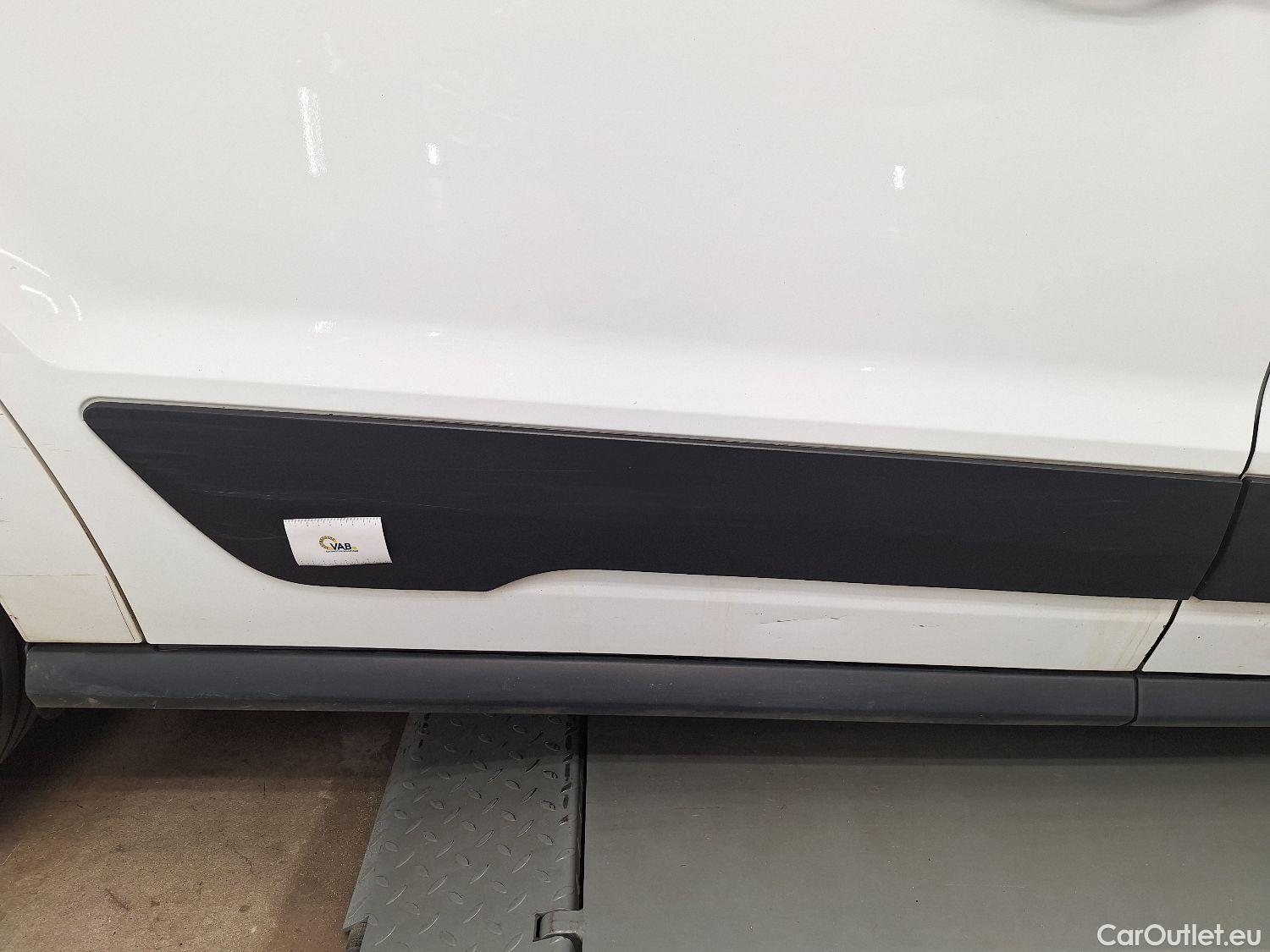  Ford  Transit Connect Ford, _Trans.Conn FL'18, Ford  1.5 TDCi 74kW L2 Trend 4d #28