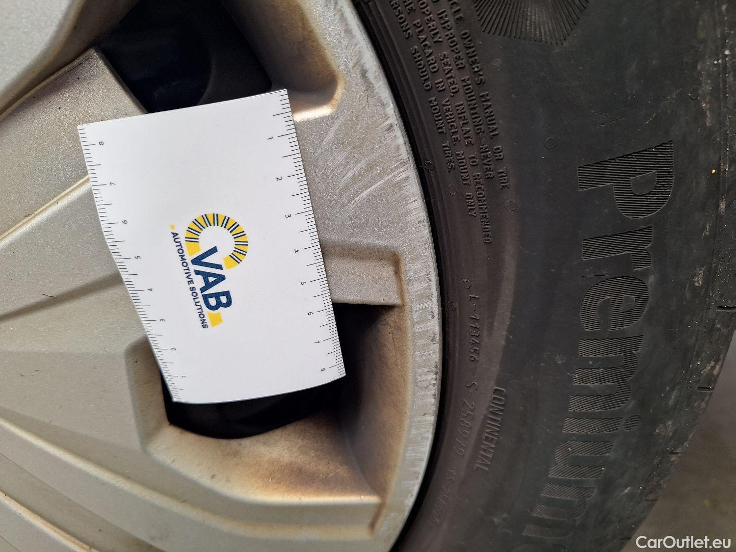  Ford  Transit Connect Ford, _Trans.Conn FL'18, Ford  1.5 TDCi 74kW L2 Trend 4d #49