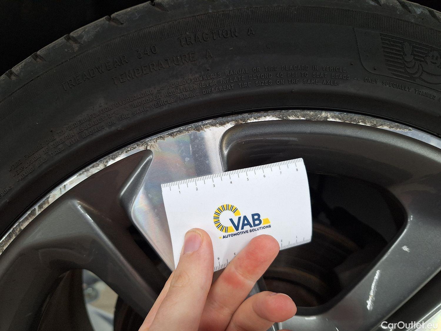  Peugeot  308 Peugeot,  FL'17, Peugeot  1.5 BlueHDi 130 S&S EAT8 Allure 5d #3