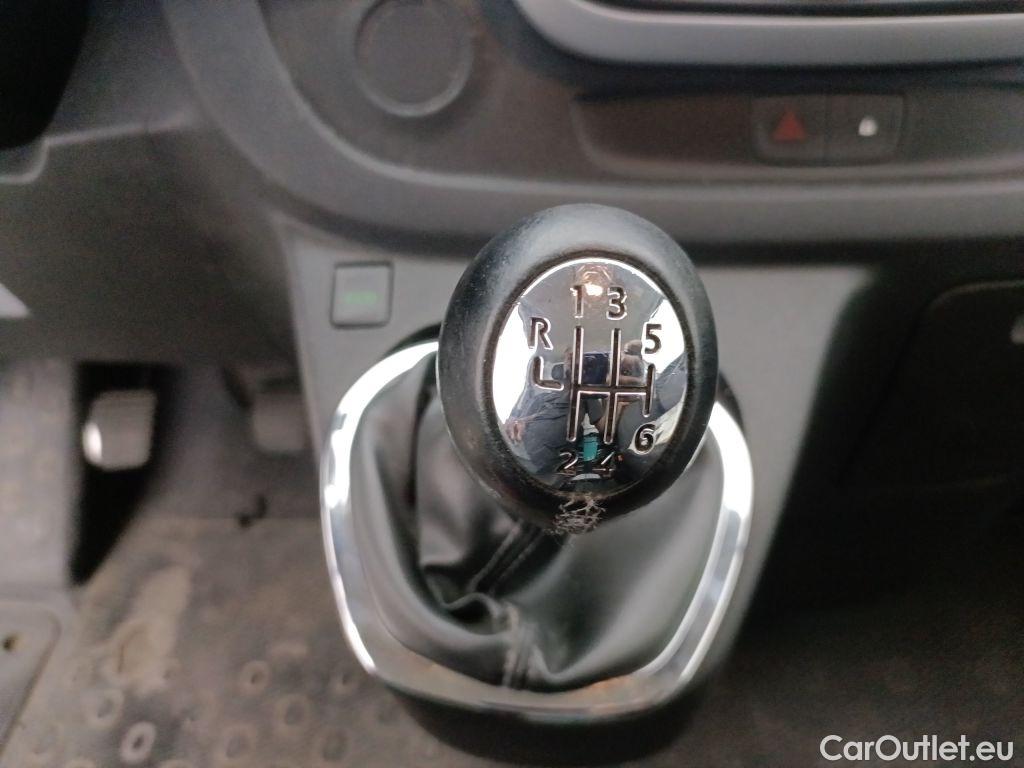 Renault  Trafic Renault  L1H1 1.6 dCi 145 Energy Gr. Confort 2.9T 4d #31