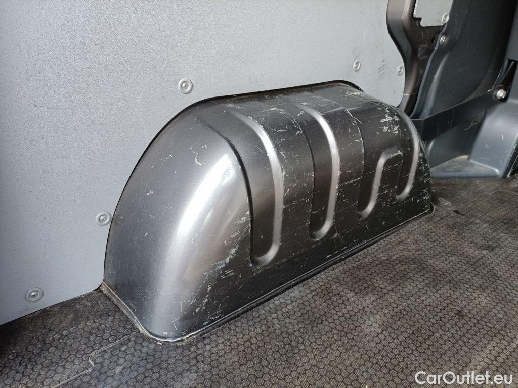 Renault  Trafic Renault  L1H1 1.6 dCi 125 Energy Grand C. DC 2.7T 4d #31