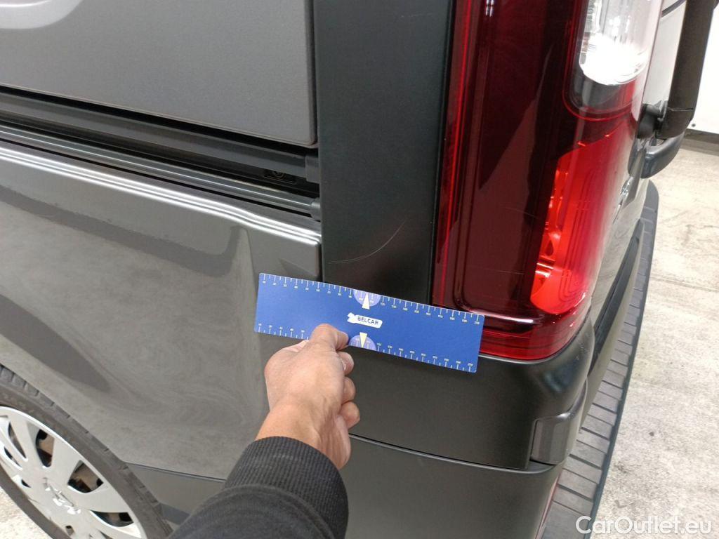 Renault  Trafic Renault  L1H1 1.6 dCi 125 Energy Grand C. DC 2.7T 4d #28