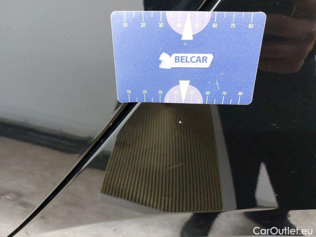 Tesla  Model 3 Tesla  Standard RWD Plus 4d #41