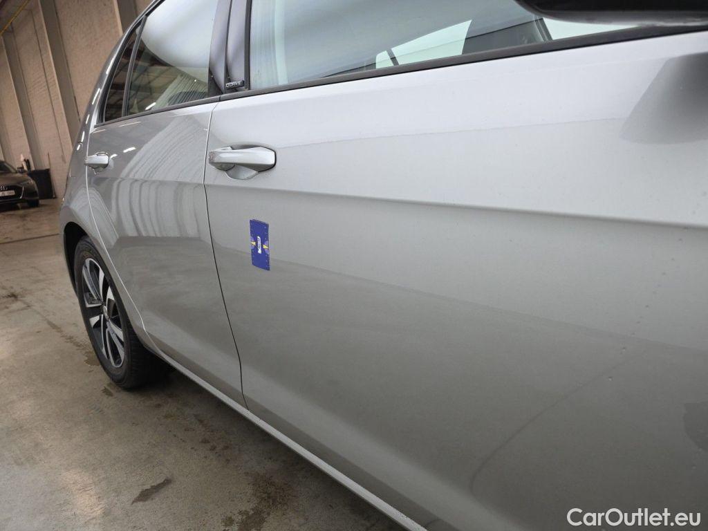 Volkswagen  Golf  Volkswagen VII 1.5 TSi BlueMotion Last Edition 5d #24