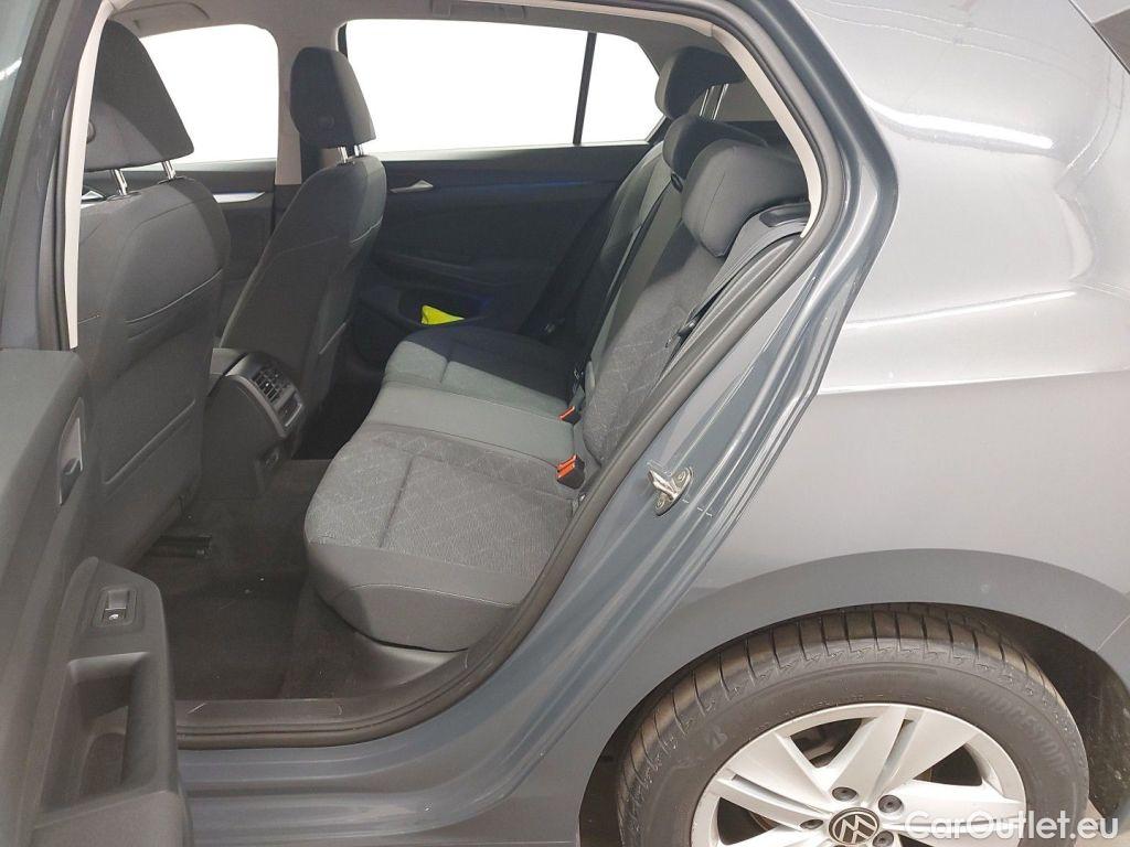 Volkswagen  Golf  Volkswagen VIII 2.0 TDI 85kW Life 5d #10