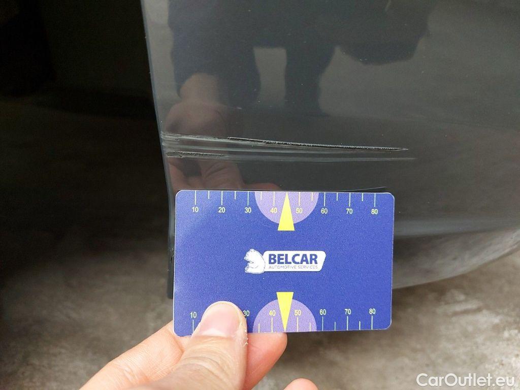 Volkswagen  Golf  Volkswagen VIII 2.0 TDI 85kW Life 5d #42