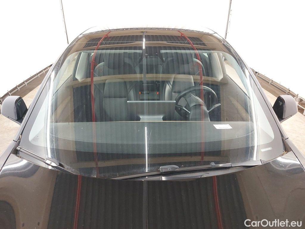 Tesla  Model 3 Tesla  Standard RWD Plus 4d #19