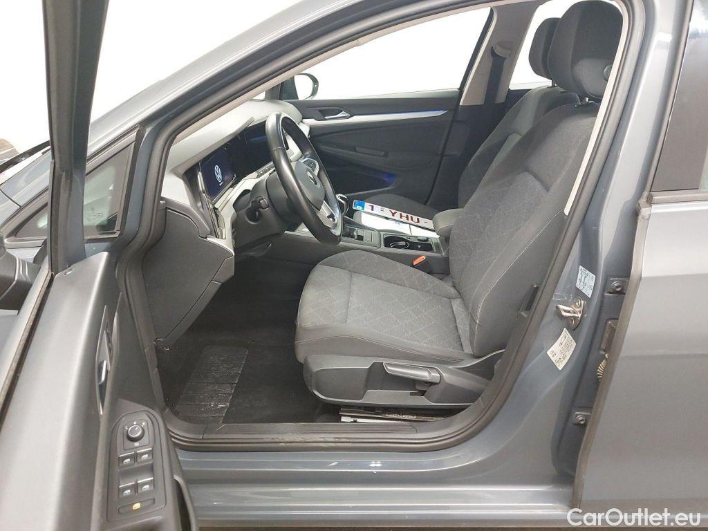 Volkswagen  Golf  Volkswagen VIII 2.0 TDI 85kW Life 5d #3