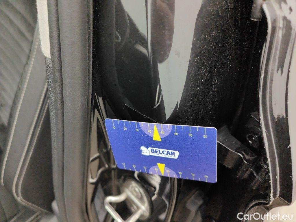 Volkswagen  Passat Volkswagen  Variant 1.5 TSI OPF DSG7 Elegance Business 5d #73