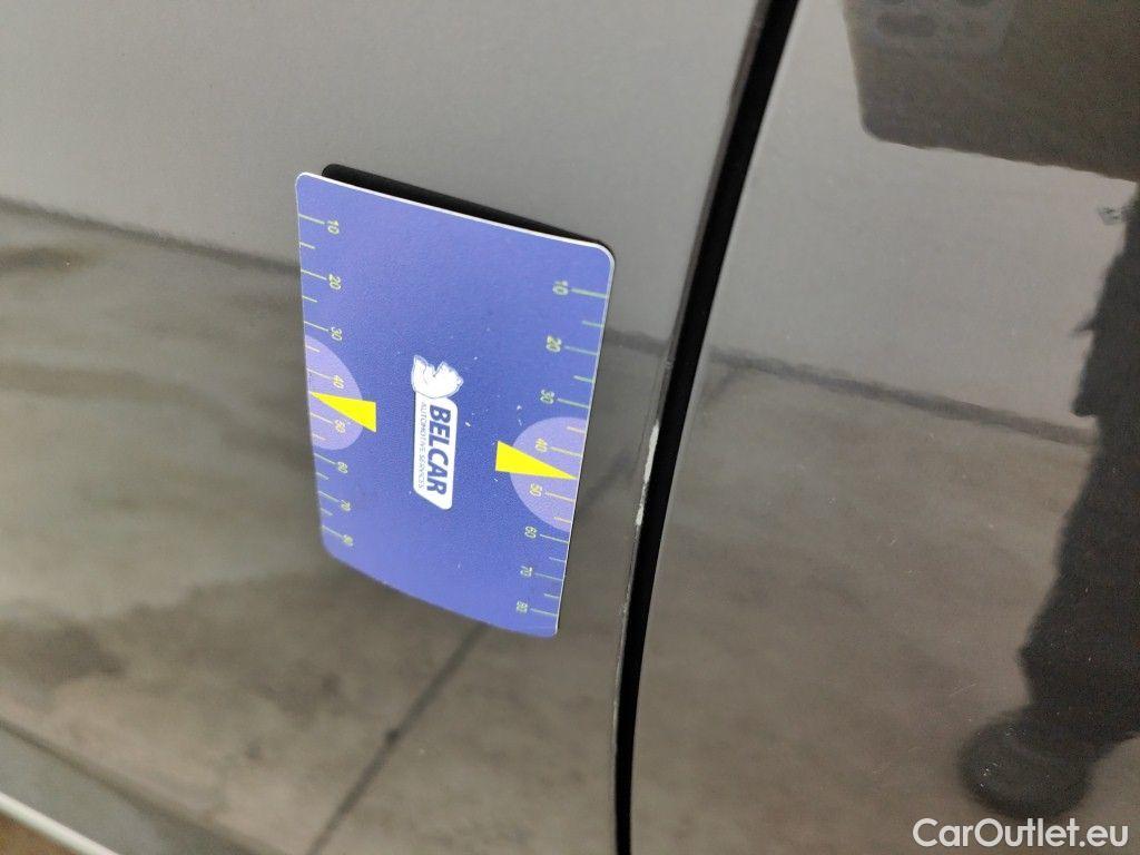 Volkswagen  Passat Volkswagen  Variant 1.5 TSI OPF DSG7 Elegance Business 5d #64