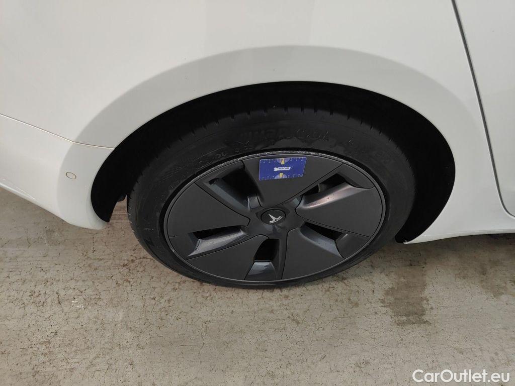Tesla  Model 3 *TESLA  - 2021 75 kWh 498 AWD Long Range Dual Motor 5d #39