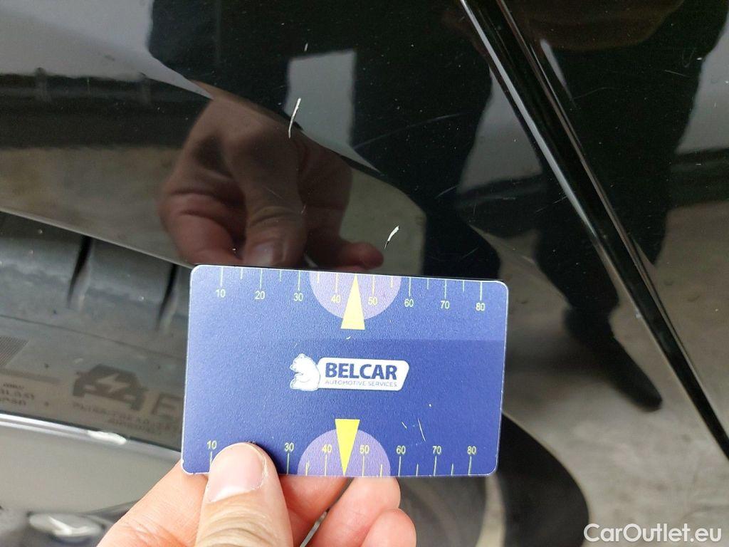 Tesla  Model 3 Tesla  Standard RWD Plus 4d #48