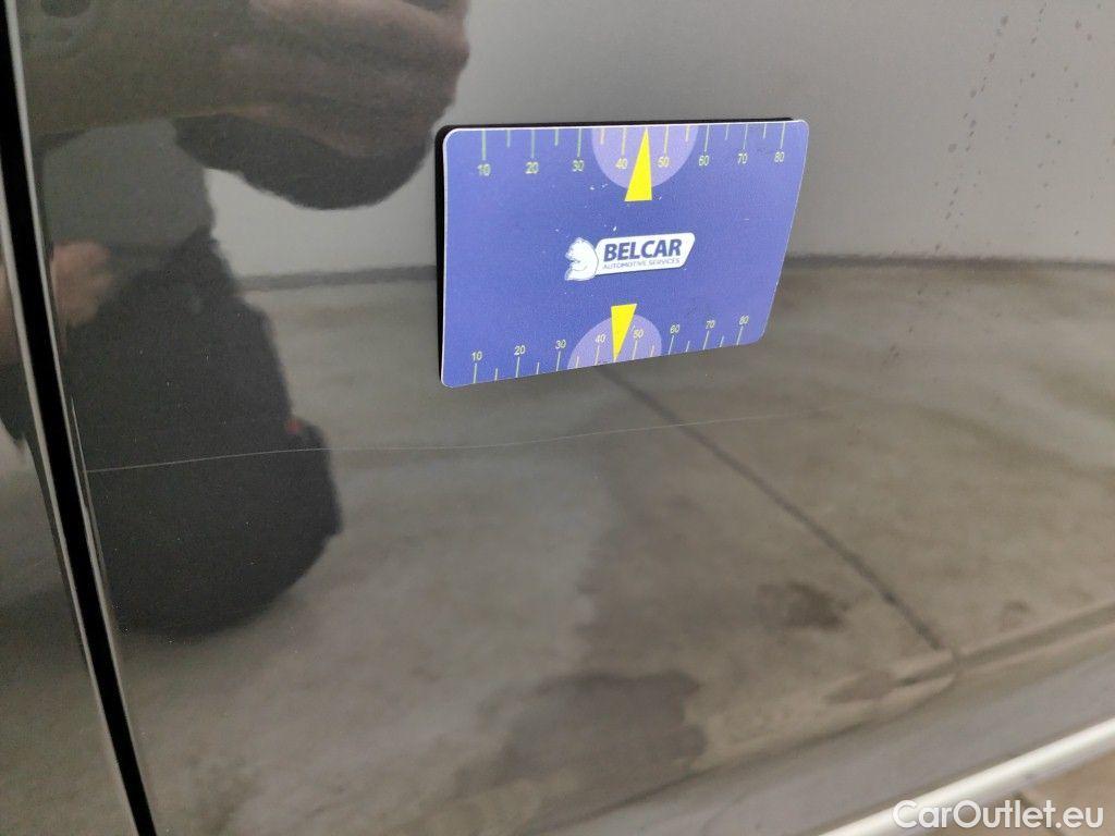 Volkswagen  Passat Volkswagen  Variant 1.5 TSI OPF DSG7 Elegance Business 5d #70