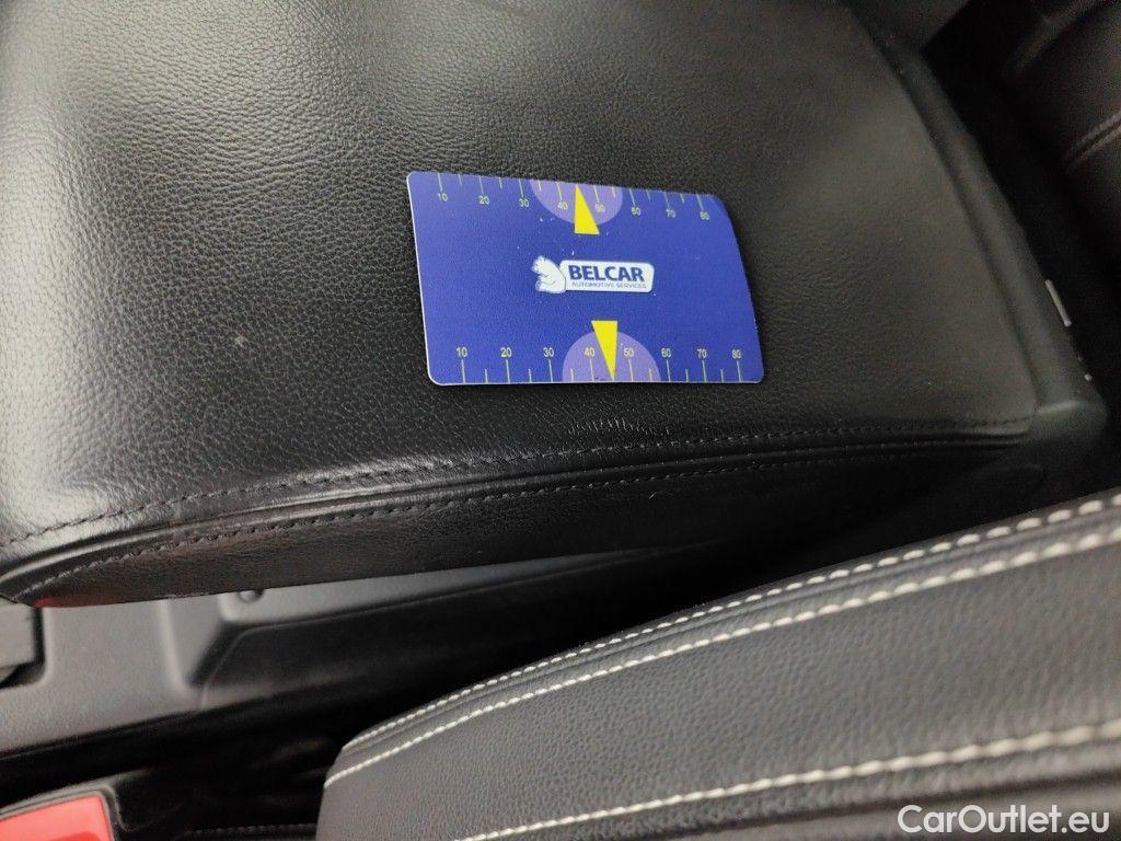 Volkswagen  Passat Volkswagen  Variant 1.5 TSI OPF DSG7 Elegance Business 5d #44